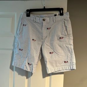 NWT Vineyard Vines Mens 9" Flag Whale Embroidered Seersucker Short Striped